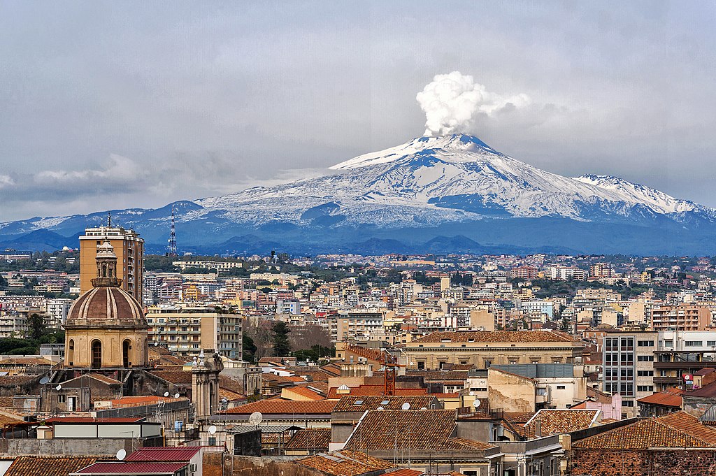 Etna visto da Catania